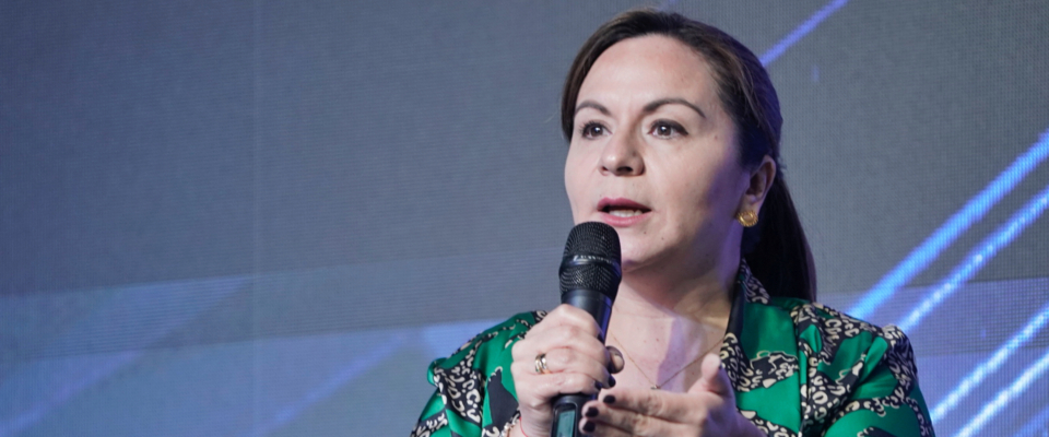 El valor del espectro radioeléctrico en Colombia aún no está definido: Ministra Sandra Urrutia